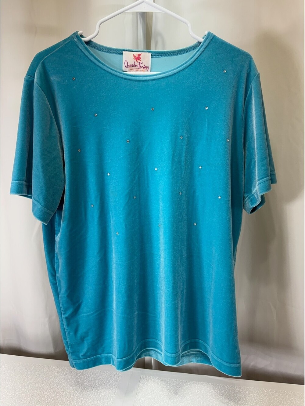 Quacker Factory qvc Medium Blue Short Sleeve Shirt with Rhinestone Accents 228D